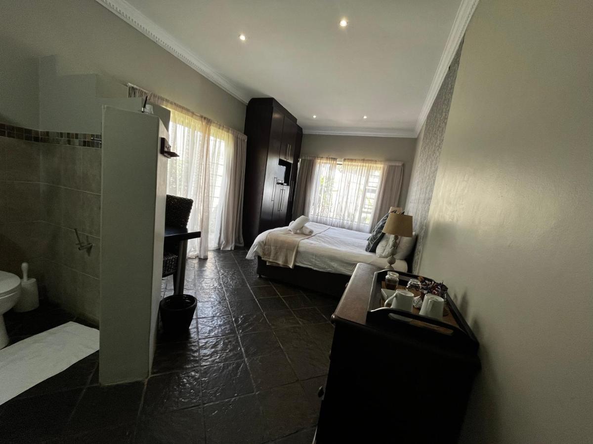 House Haven Guesthouse Port Elizabeth Exterior foto