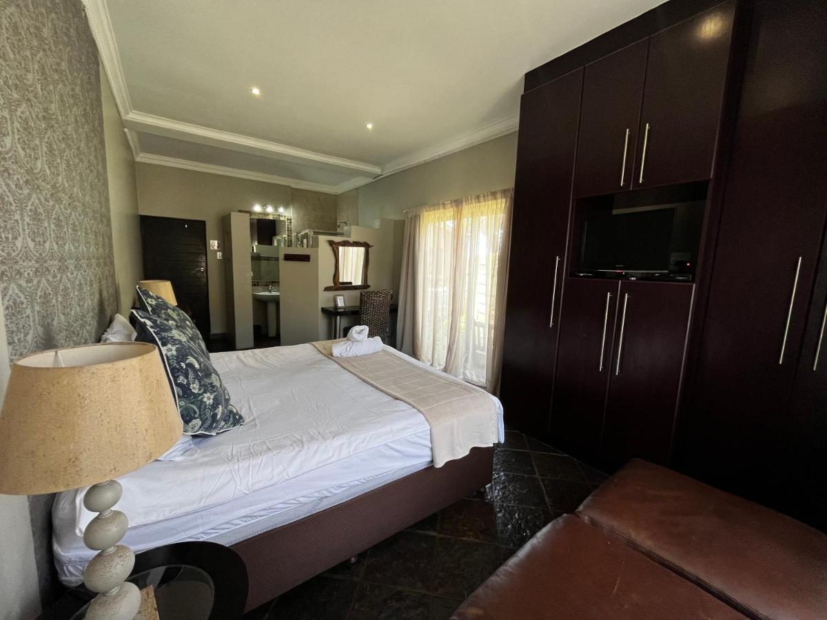 House Haven Guesthouse Port Elizabeth Exterior foto